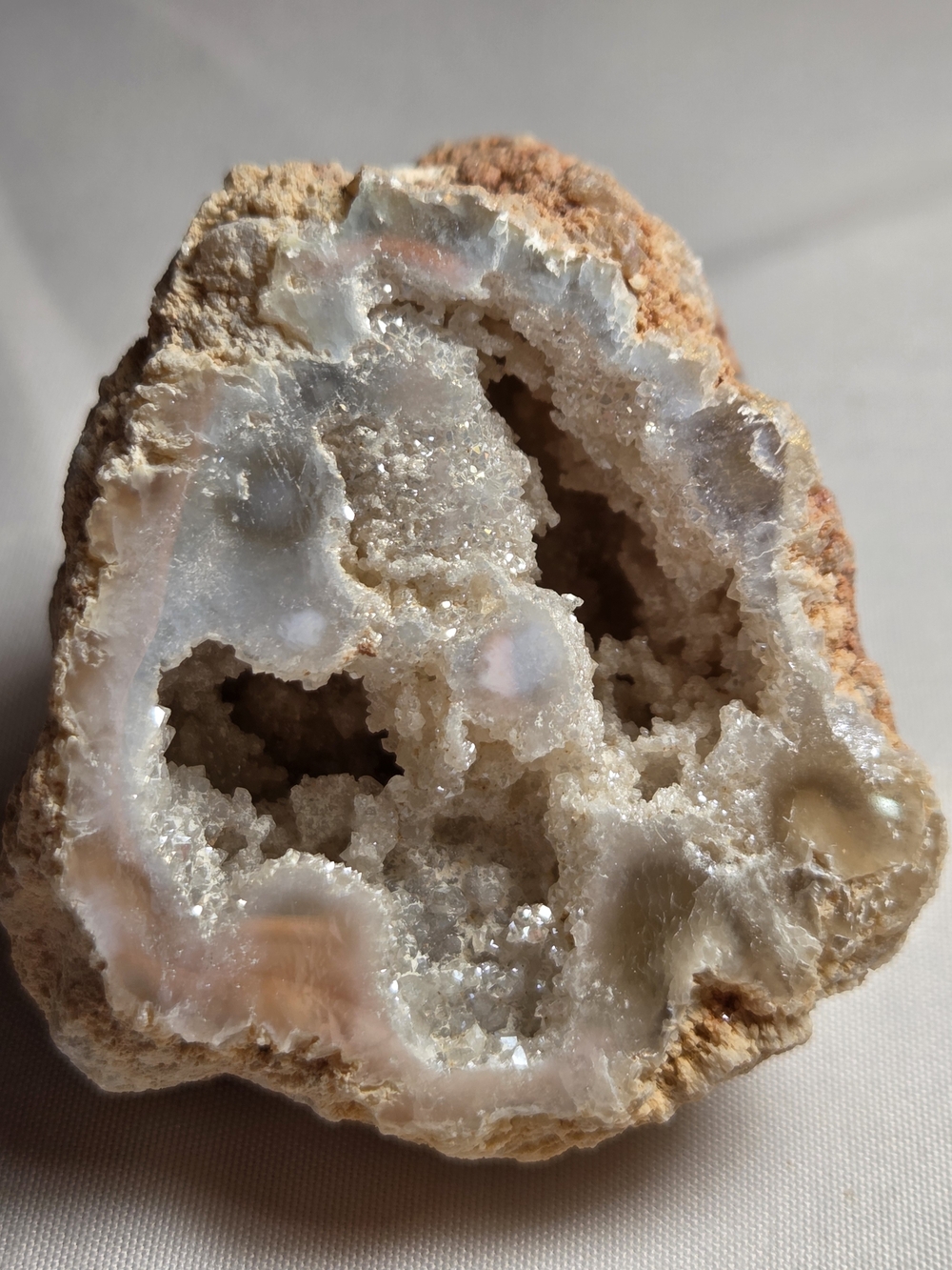 Sparkling White Quartz Geode 1.75", 76 Grams